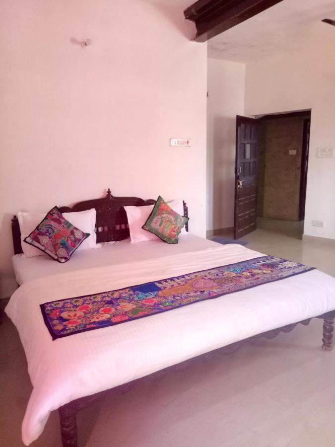 Hotel Desert Bloom Jaisalmer Esterno foto